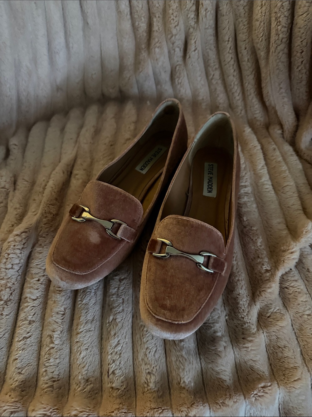 Steve Madden Dusty Rose Velvet Loafers with Gold Horsebit